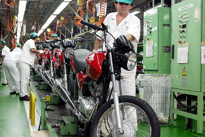 Indústria do Brasil começa apresentar ganhos sólidos, especialmente com automotores. Moto é destaque