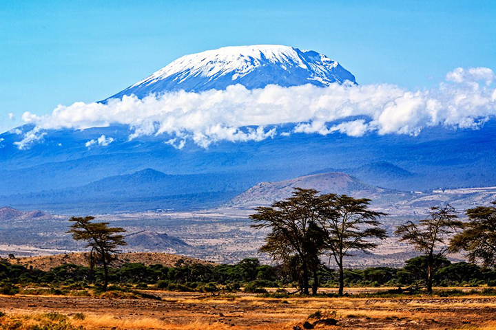 Gelo eterno do Kilimanjaro vai derreter em 10 anos. Foto Gary Craig, CC