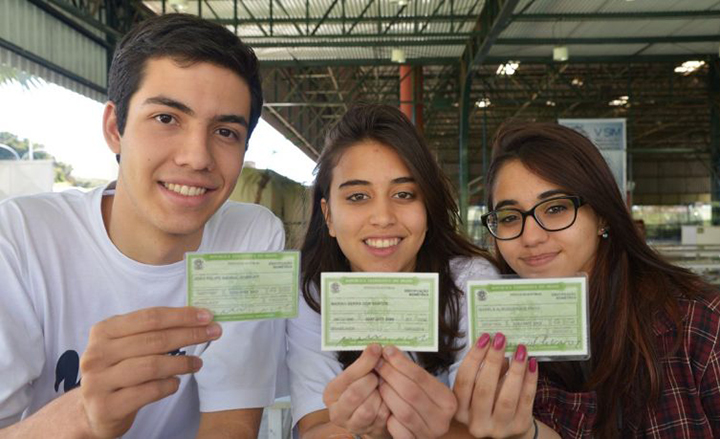 Jovens de 16 a 18 anos, são mais 47% nas eleições do Brasil
