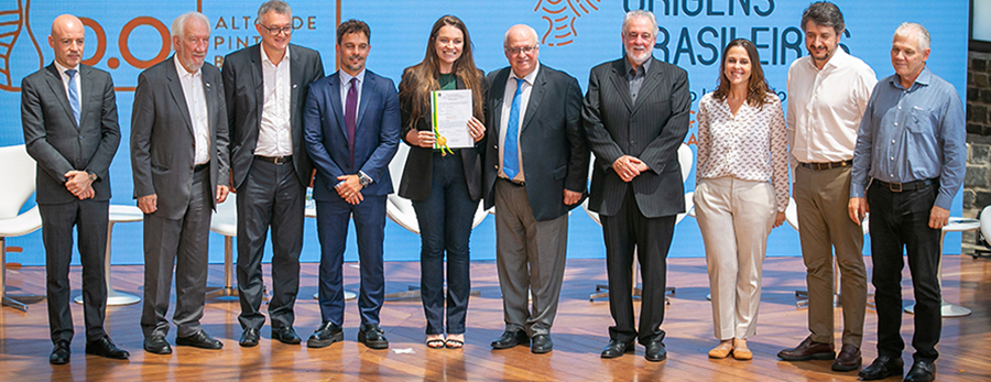 Espumante natural do Brasil ganha status da champanhe francesa