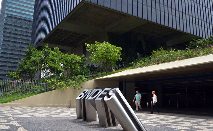 BNDES carreia R$ 42 bilhões de investimentos em saneamento