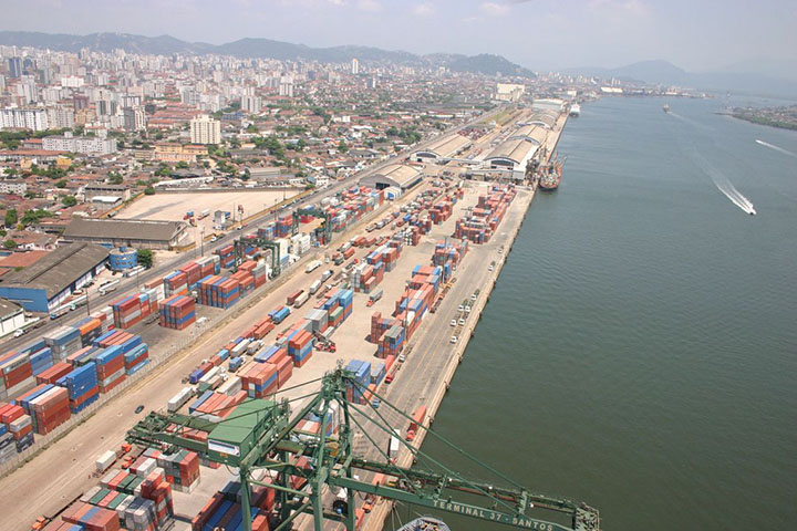 Porto de Santos projeta modernizar atividades com novas técnicas
