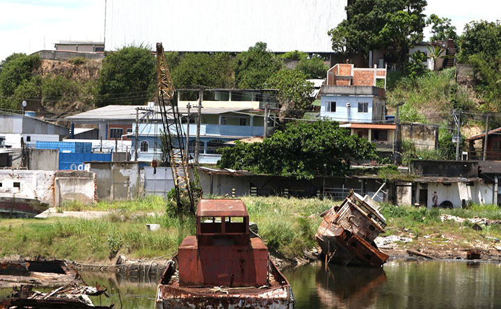 Embarcações abandonadas, Rio de Janeiro quer resolver o problema