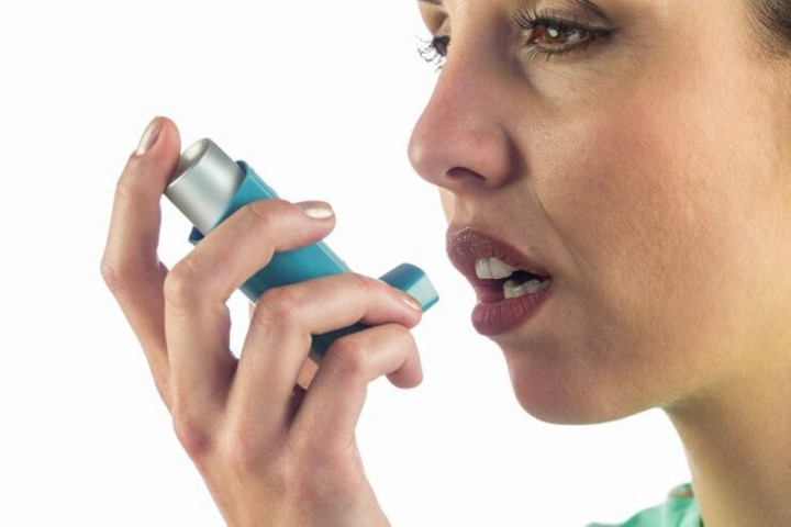 Excesso de corticoide pode causar doenças nos olhos: glaucoma e catarata