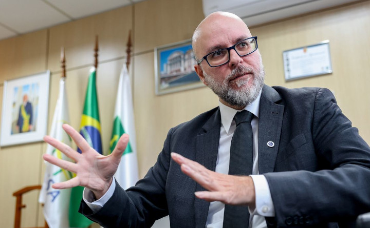 Presidente da ANVISA vai intensificar soluções e cuidar da regulação Presidente da ANVISA vai intensificar soluções e cuidar da regulação