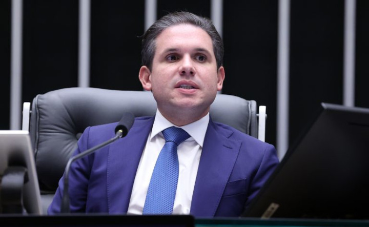 Senadores e deputados estudam propostas para socorrer produtor rural