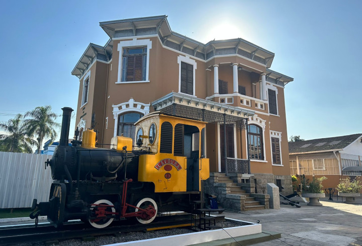 Porto de Santos entrega museu renovado ao comemorar 133 anos