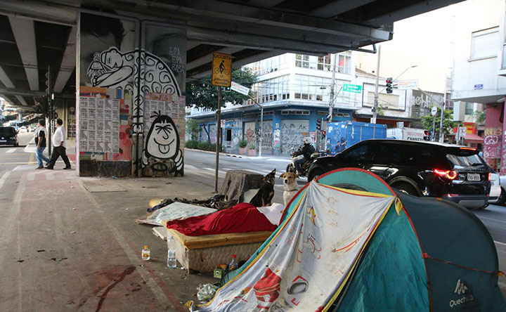 População que vive nas ruas do Brasil chega 358.553, maior parte no sudeste População que vive nas ruas do Brasil chega 358.553, maior parte no sudeste