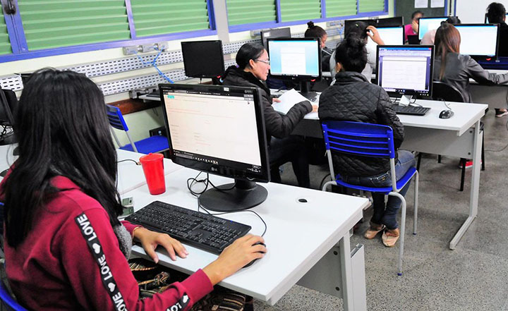 Educação digital será lei e estará nos currículos das escolas em 2026