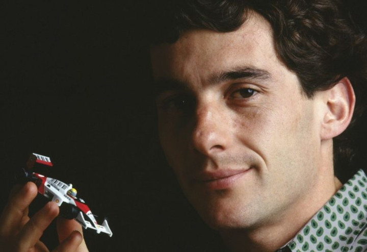 Ayrton Senna, tricampeão de F1, agora é Herói da Pátria: lei