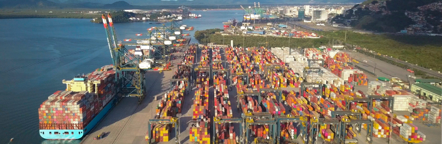 Cresce 4% o movimento de contêineres no Porto de Santos