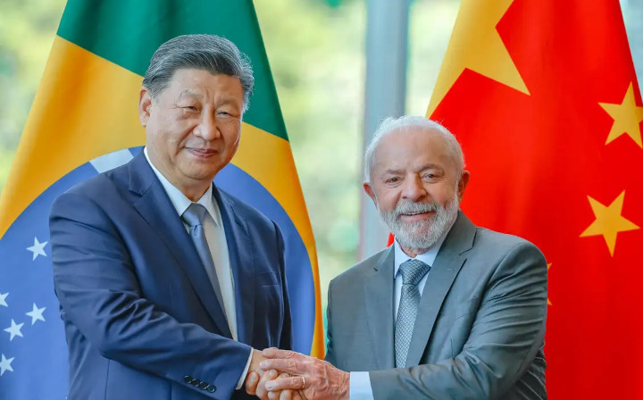 China e Brasil fazem acordo de cooperação em 17 setores da economia