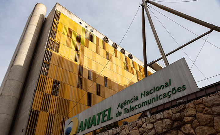 ANATEL ordena imediato bloqueio de 5 milhões aparelhos de TV por assinatura