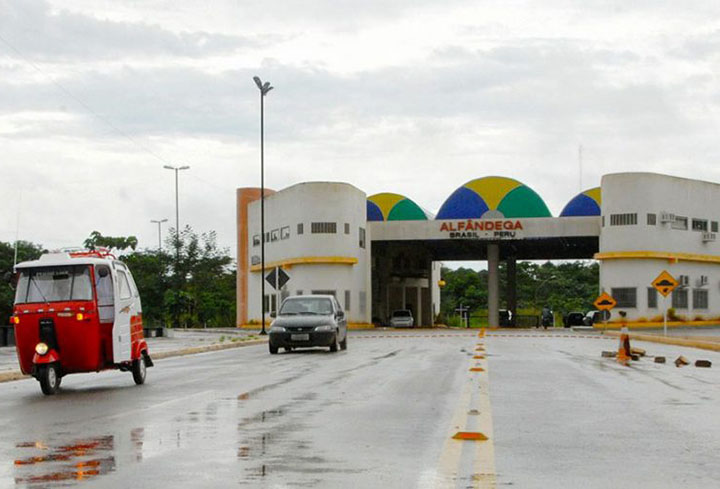 Brasil facilita trânsito de veículos na fronteira de países do Mercosul