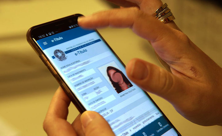 Jovens de 15 anos de idade já podem requerer o título de eleitor