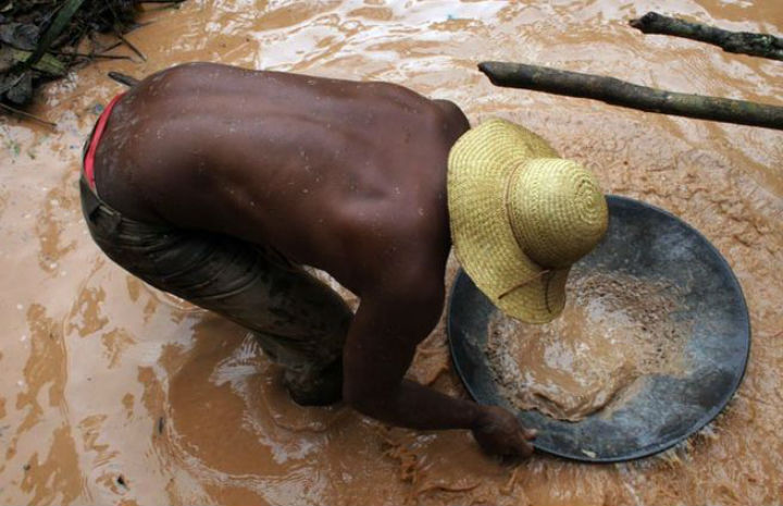 Especialistas querem fim do uso de mercúrio em toda a Amazônia