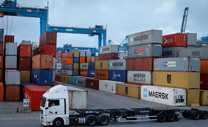 US$ 3,993 bilhões, o susperávit da balança comercial brasileira