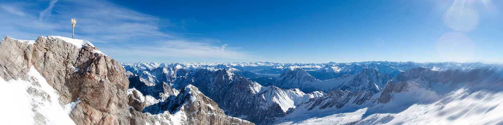 Zugspitze, teto da Alemanha, tem muita atração além da neve